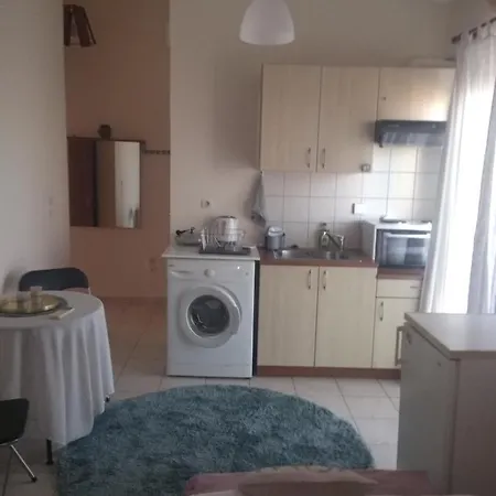 Guest house Home Patras