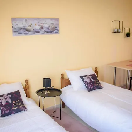 Guest house Home *
