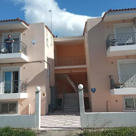 Guest house Home Patras