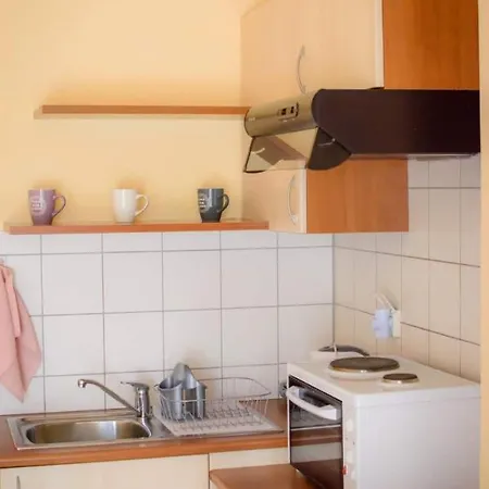 Home Vendégház 3*