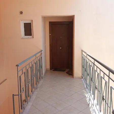 Home 3*