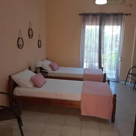 בית הארחה Home