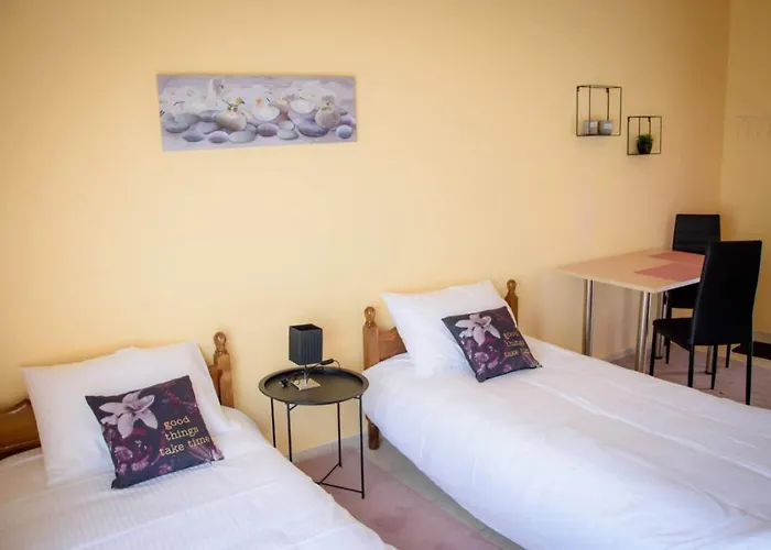 Gæstehus Home 3*