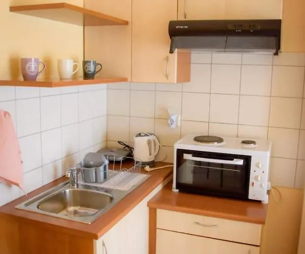 Gæstehus Home Patras