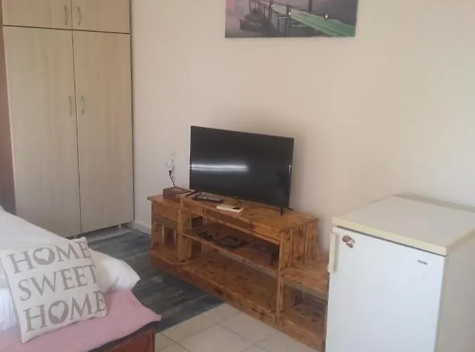 Home Gæstehus 3*