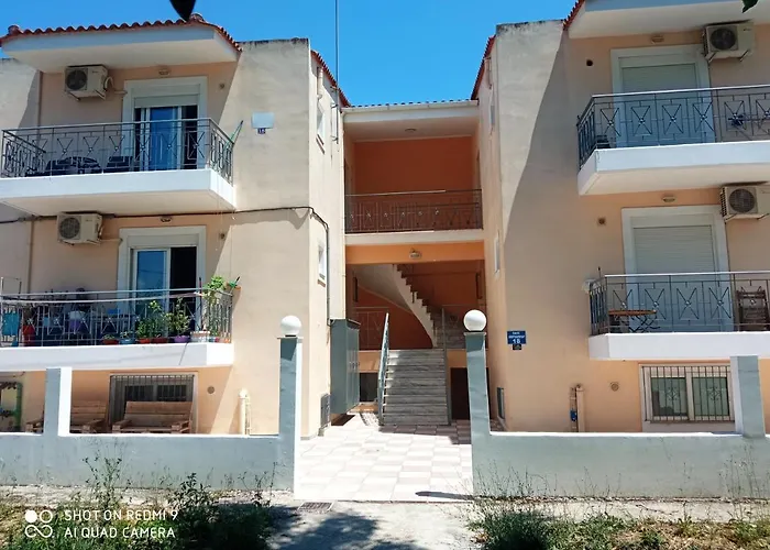 Home 3*